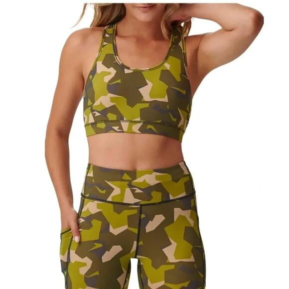 BASS OUTDOOR women Back Phone Pocket Removable Cups Racerback Bra Top Size M NWT - Picture 1 of 10